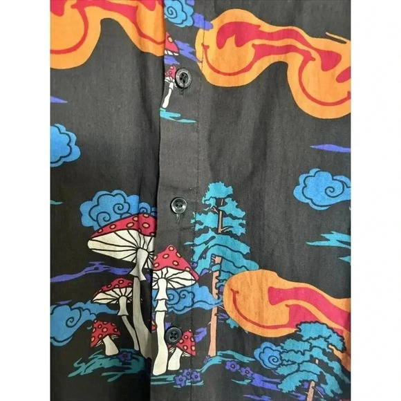 NEFF Button Down Shirt Mushroom Psychedelic Trippy Hippy Smiley Face Men's Med - Picture 4 of 9